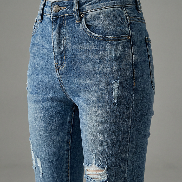 Quần jean skinny LOREN lửng rách kiểu tua xanh B5527