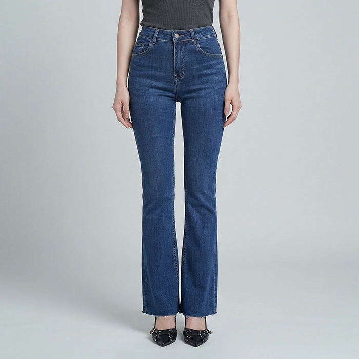 Quần jean nữ LOREN ống bas B5989