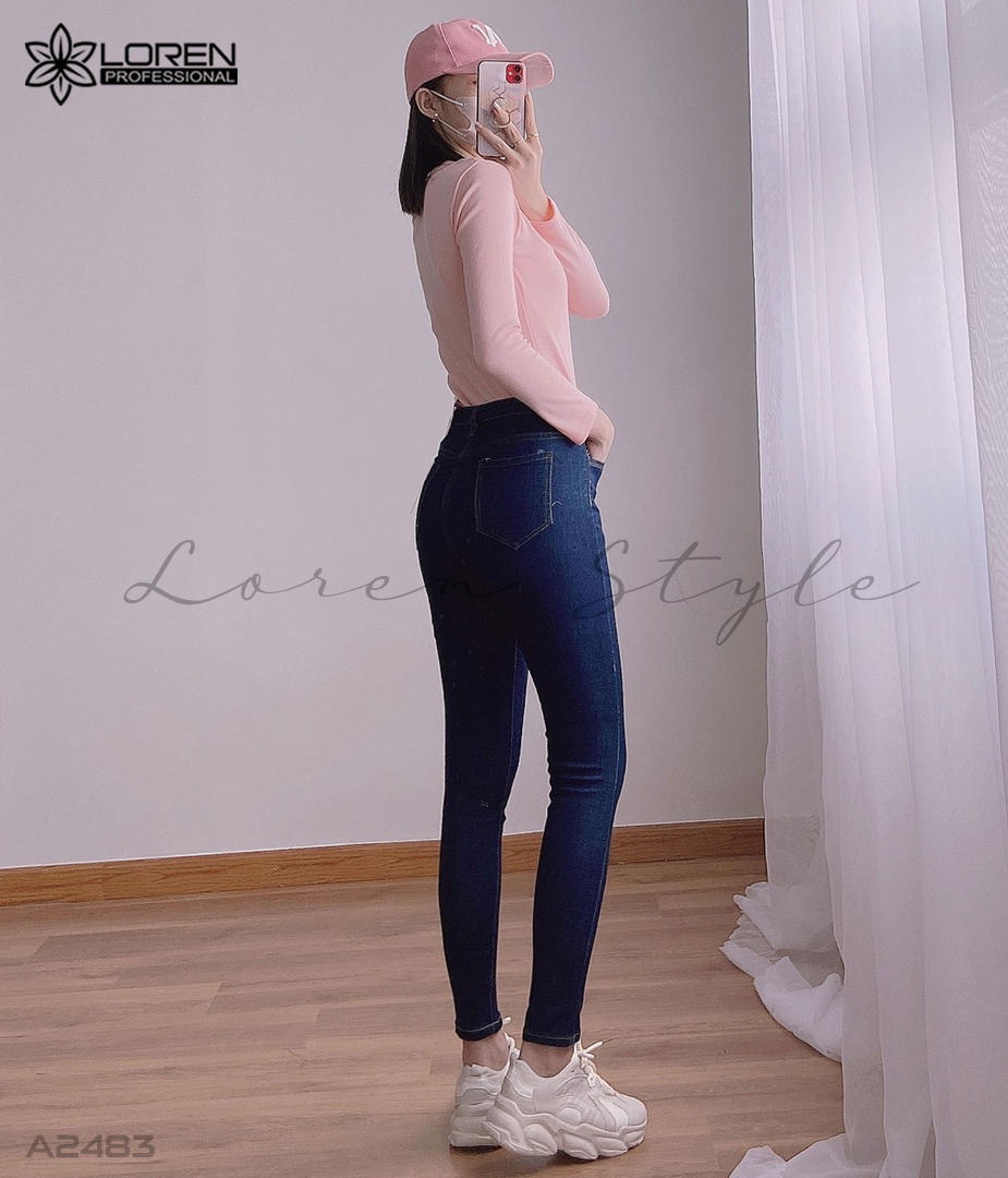 Áo thun nữ LOREN tay dài cổ vuông hồng A2483