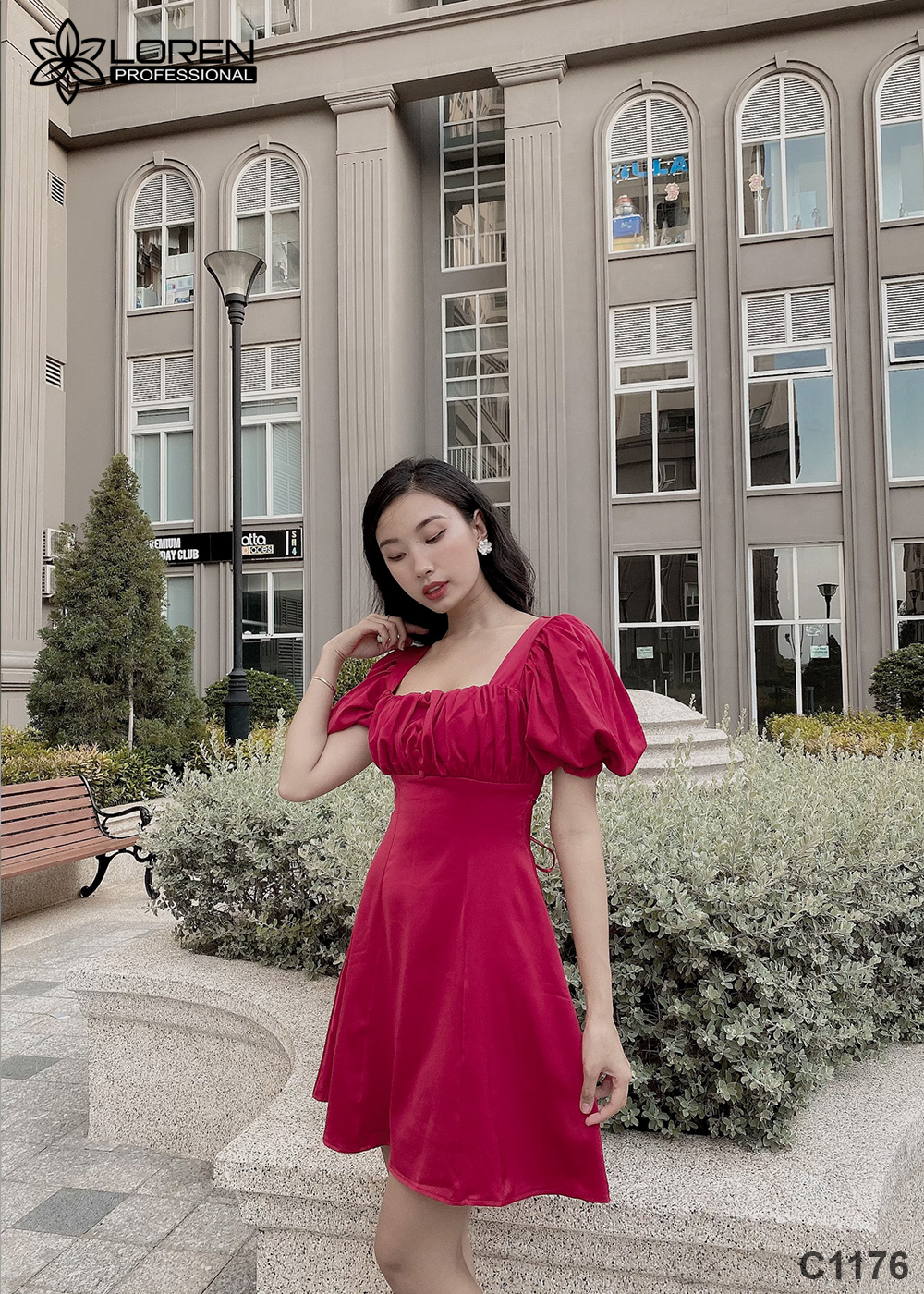 Đầm cut out đỏ C1176