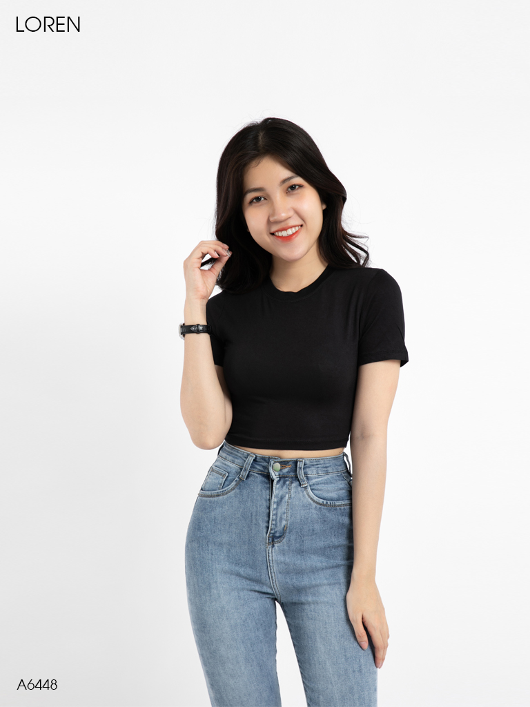 Áo croptop cổ tròn tay ngắn đen A6448