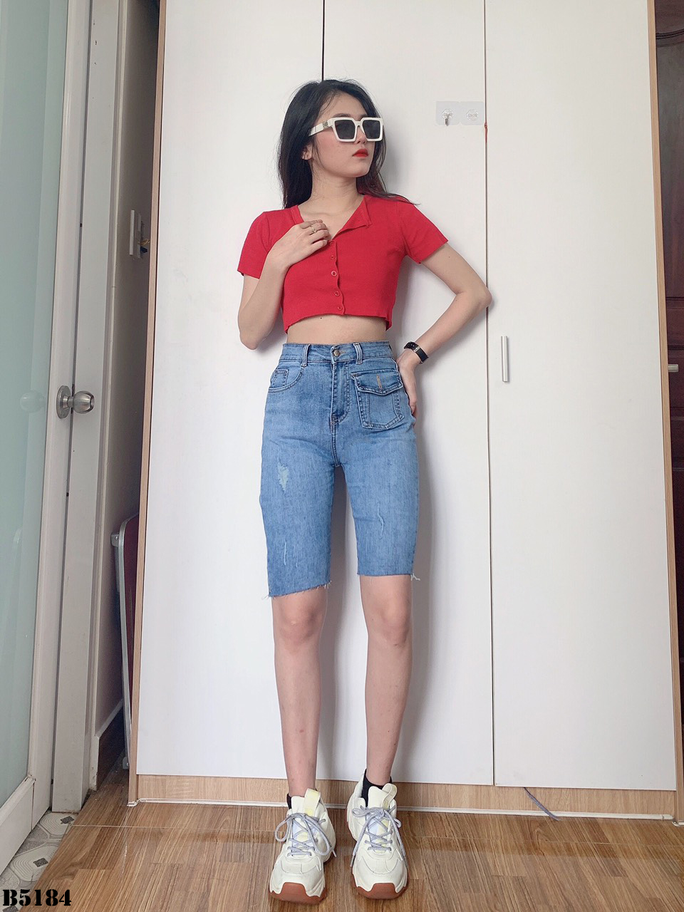 Quần jean ngố kiểu túi tua xanh B5184