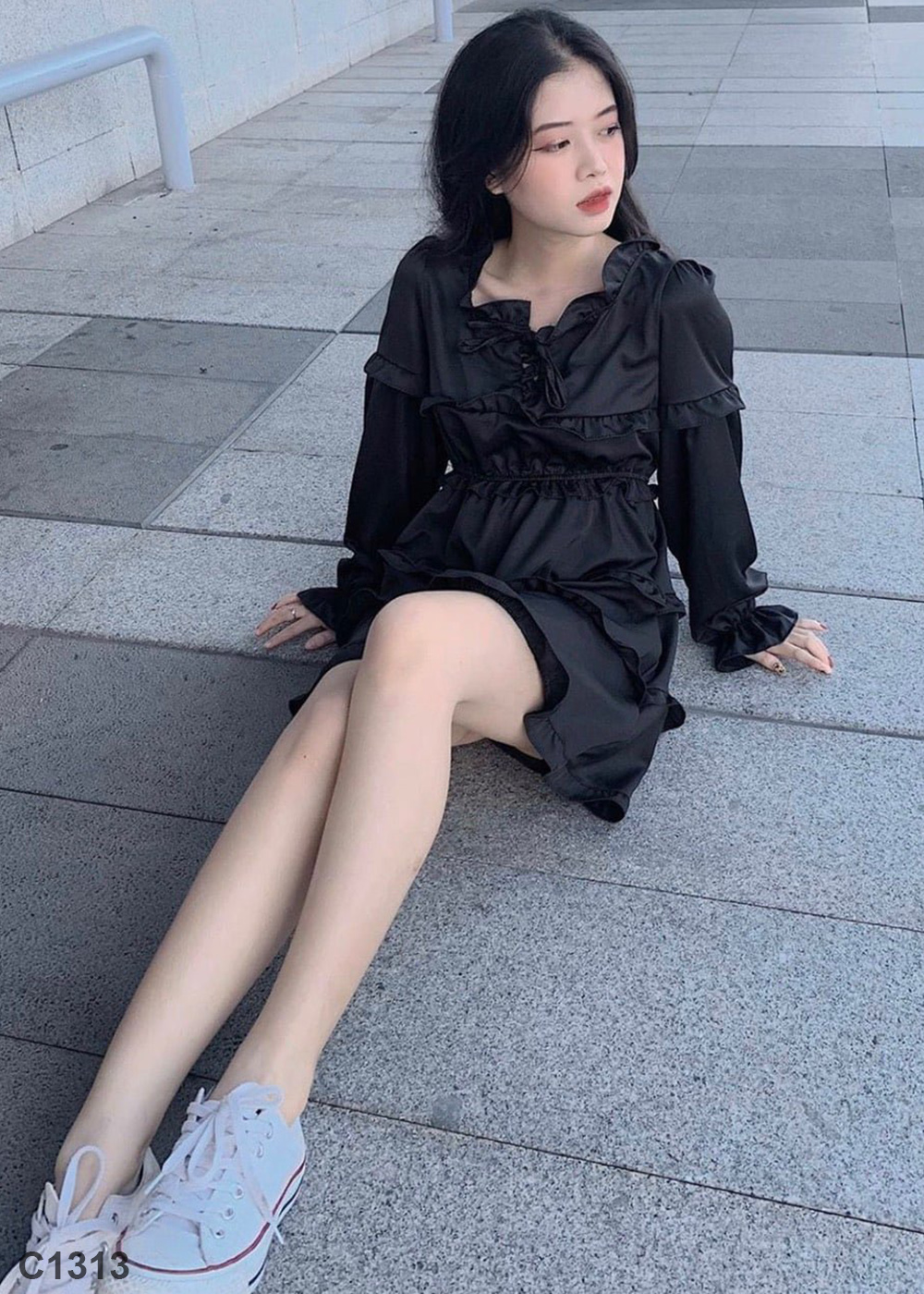 Đầm phối bèo đen C1313