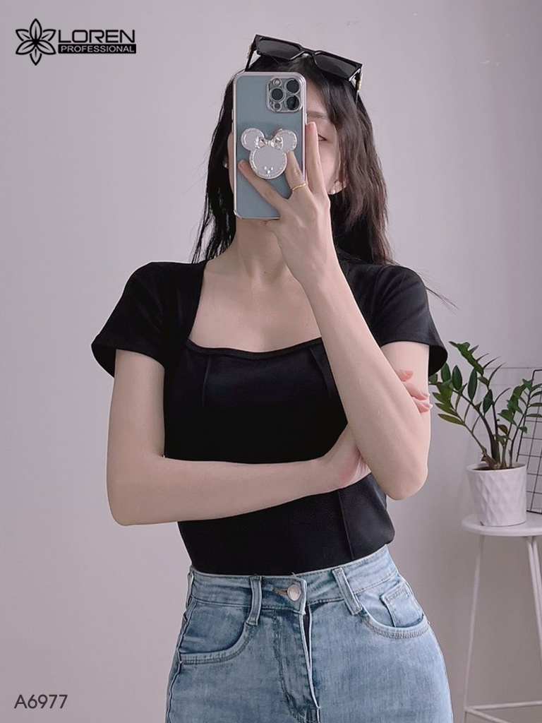 Áo thun nữ LOREN cổ chữ u A6977
