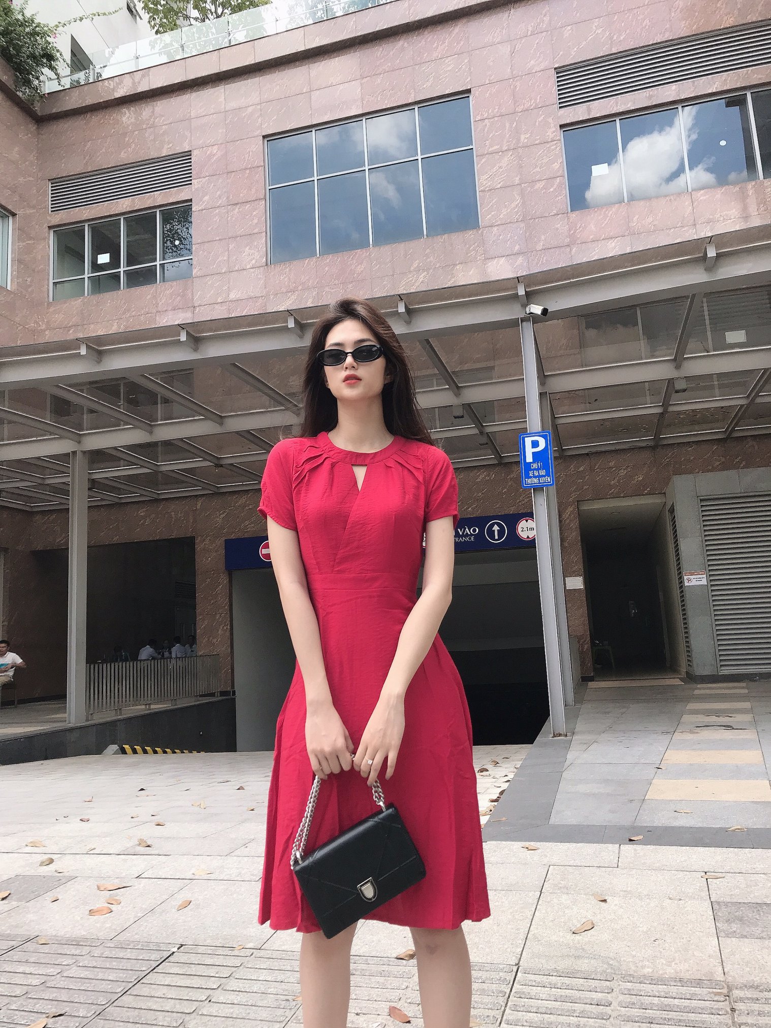 Đầm LOREN xòe cổ tròn đỏ C1130