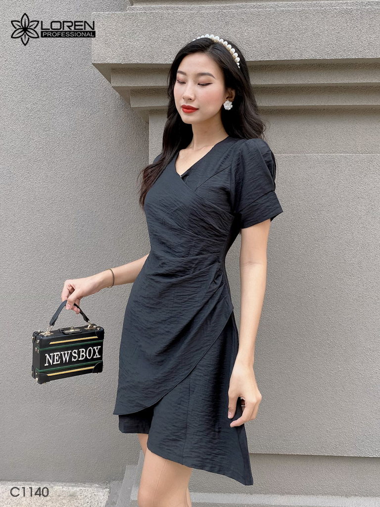 Đầm LOREN xòe cổ chéo đen C1140