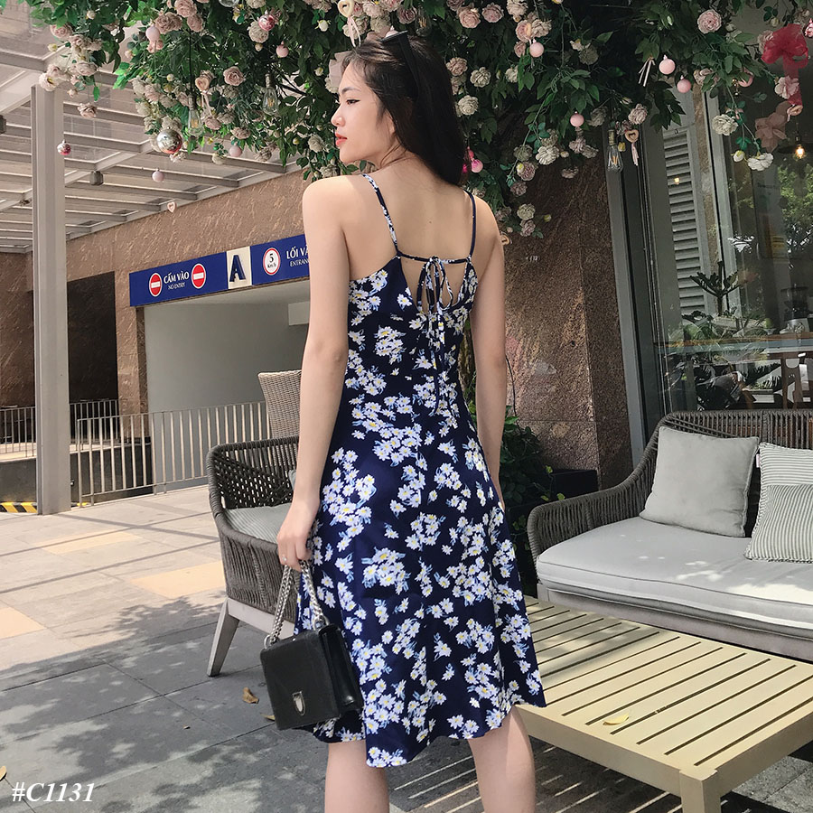 Đầm LOREN 2 dây hoa cúc xanh C1131