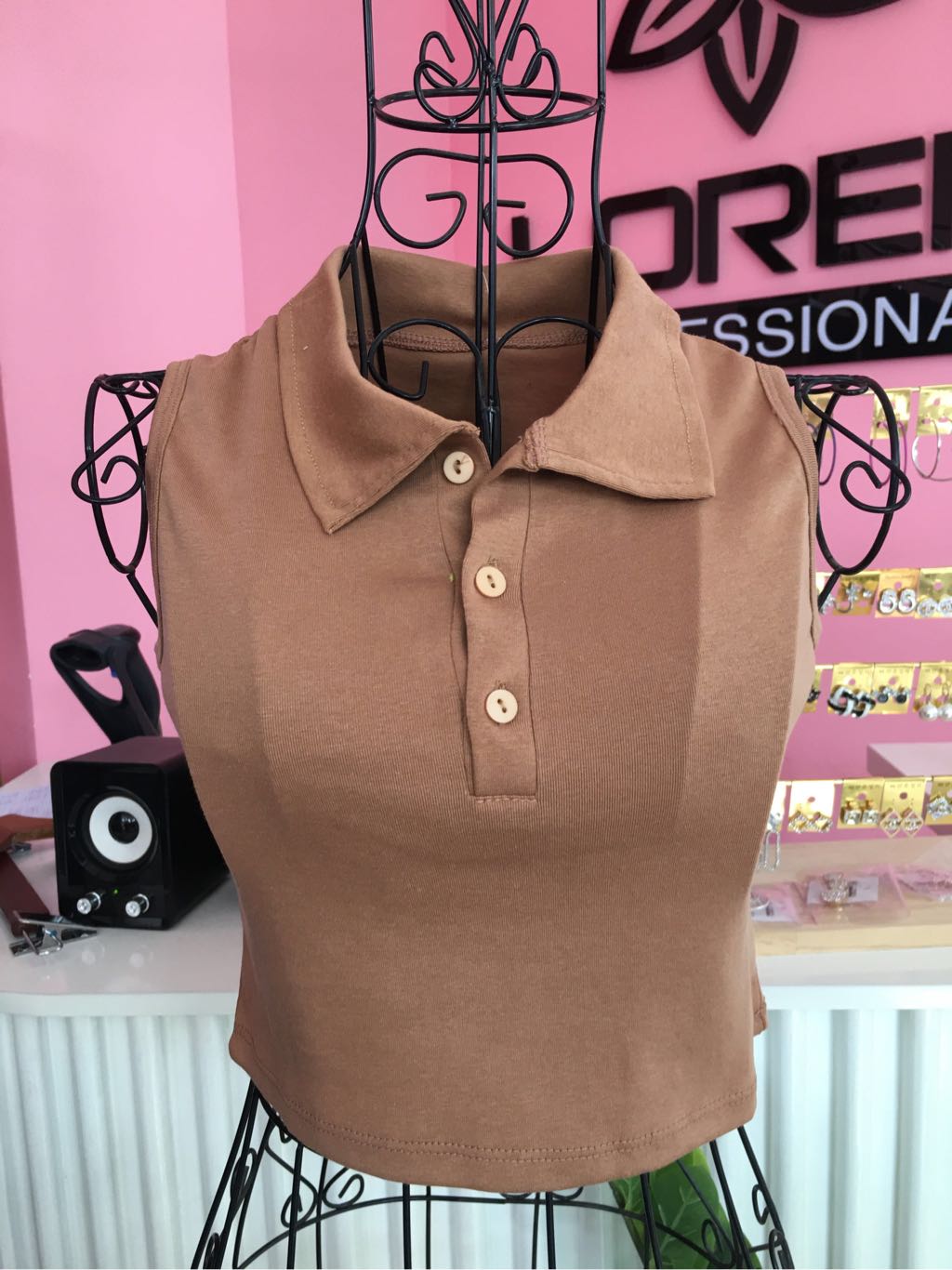 Áo croptop sát nách cổ trụ nâu A6420
