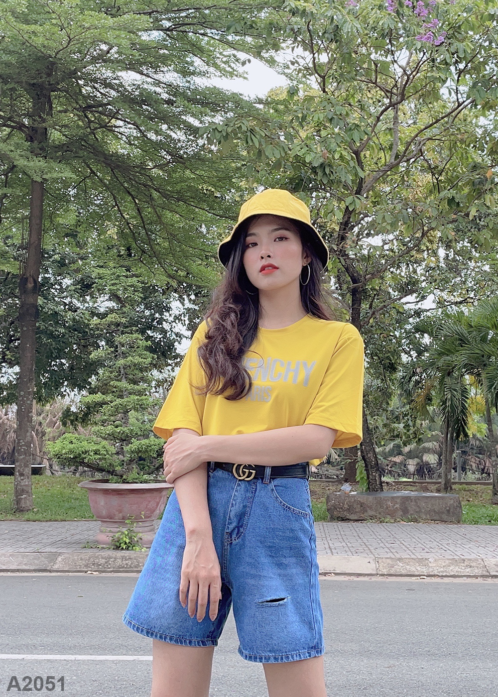 Áo thun nữ LOREN givenchy vàng A2051