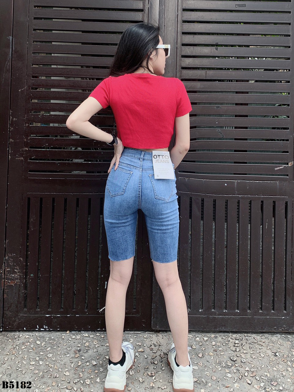 Quần jean ngố kiểu túi tua xanh B5182