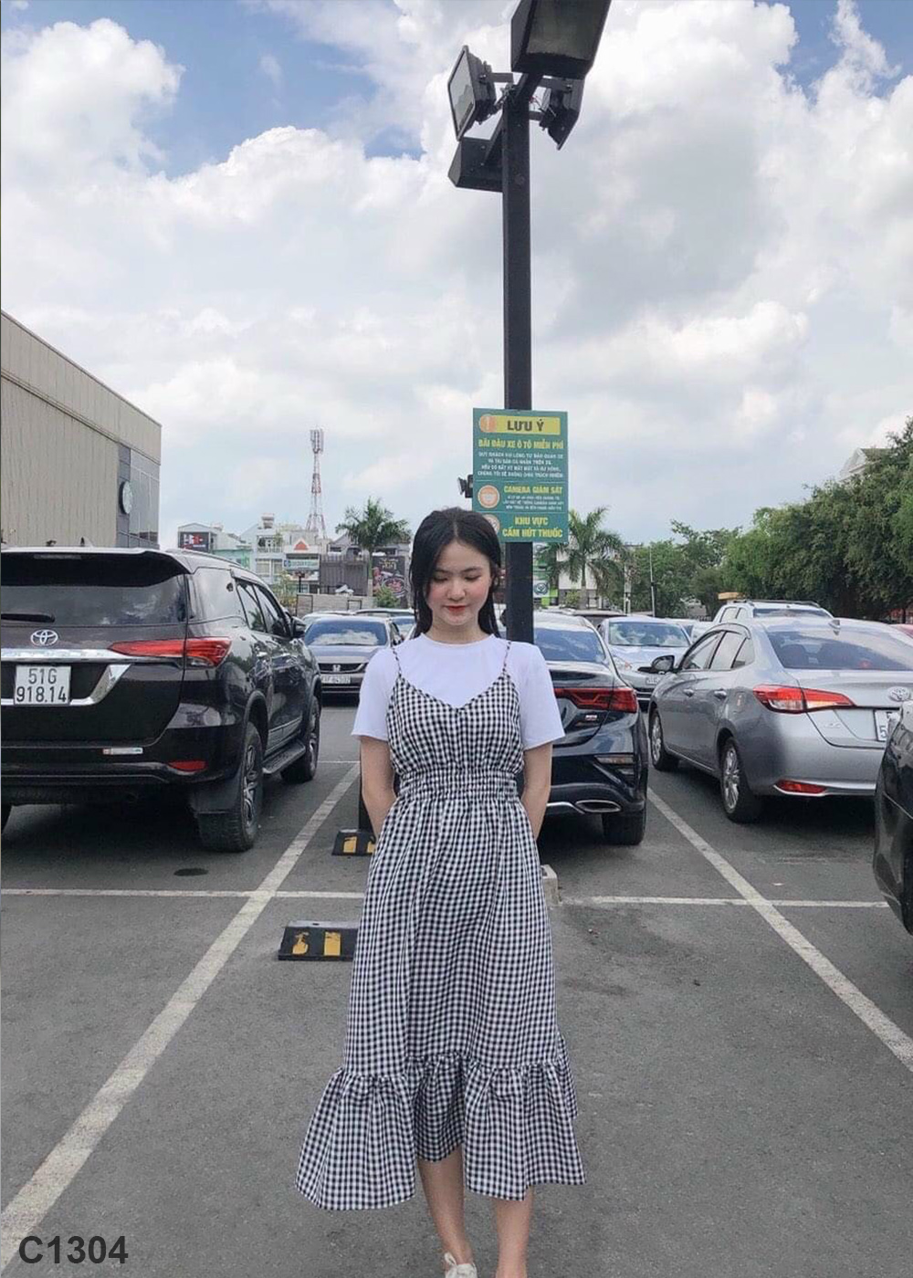 Đầm 2 dây Caro đen C1304