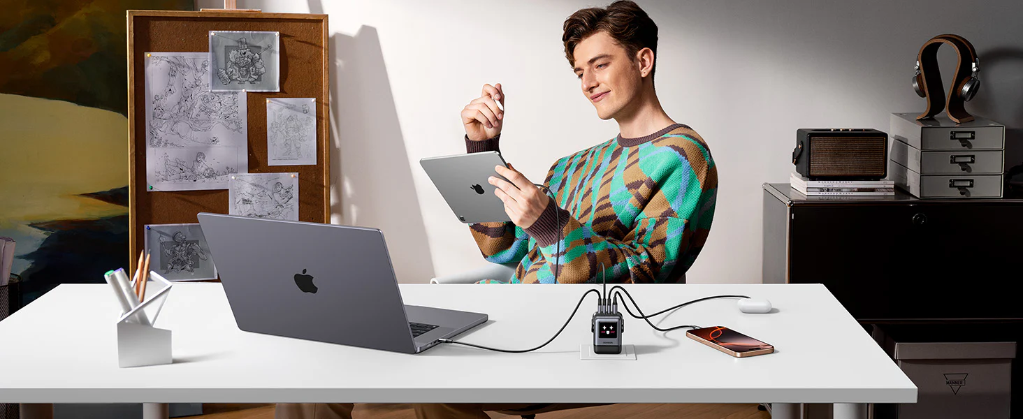 Củ sạc Robot 4 cổng 100W UGREEN Uno X688