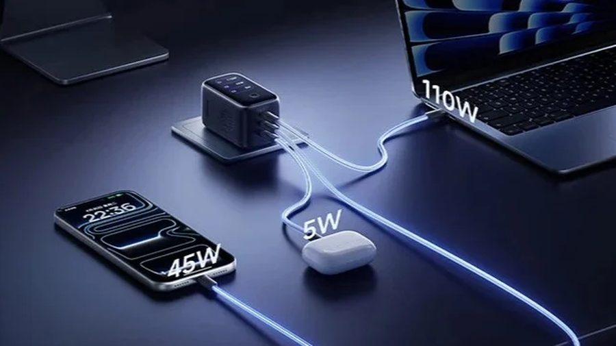 Củ sạc GaN Baseus EnerGeek GH21 160W tích hợp màn hình màu và 3 cổng USB-C