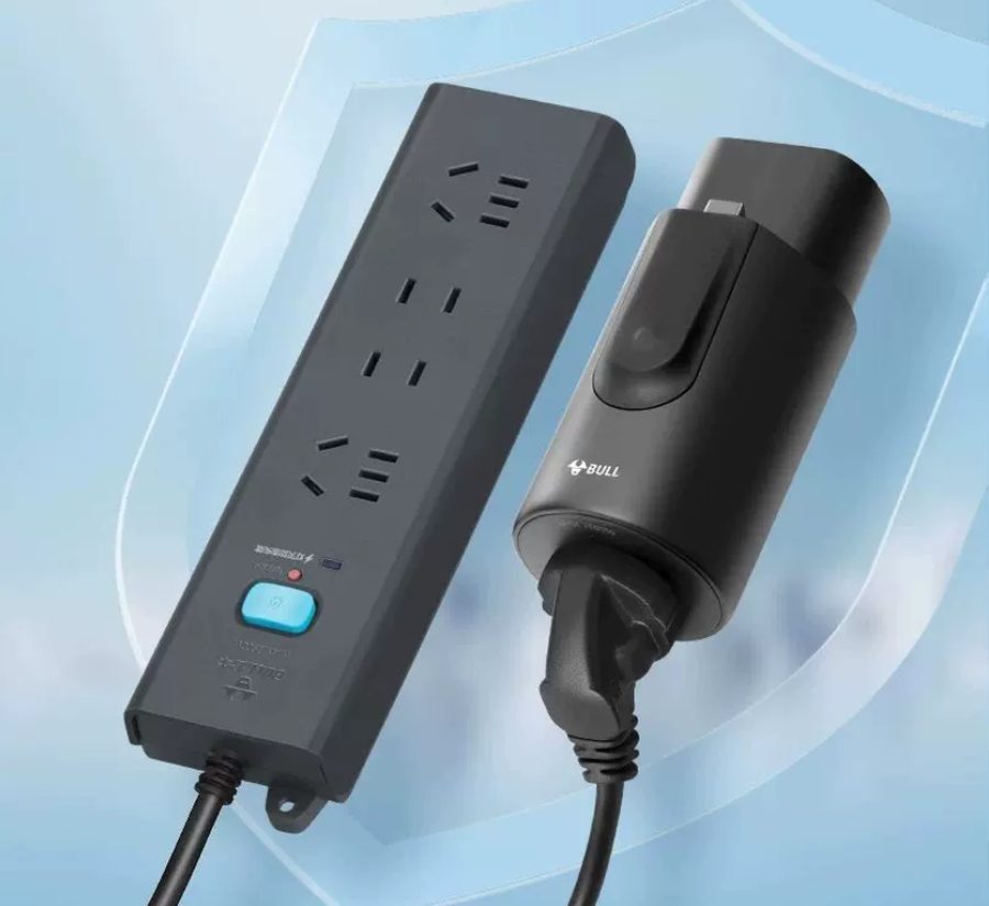 Trọn bộ cáp xả điện V2L Bull và ổ cắm ngoài trời dây dài 5m