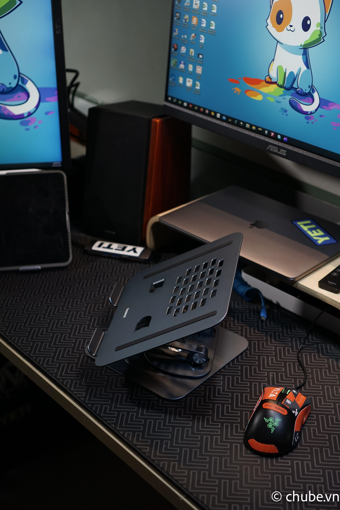 Giá đỡ laptop Baseus UltraStable Pro xoay nghiêng