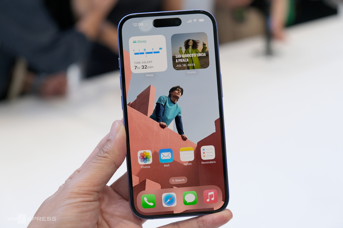 Chi tiết hình ảnh iPhone 16 và 16 Plus