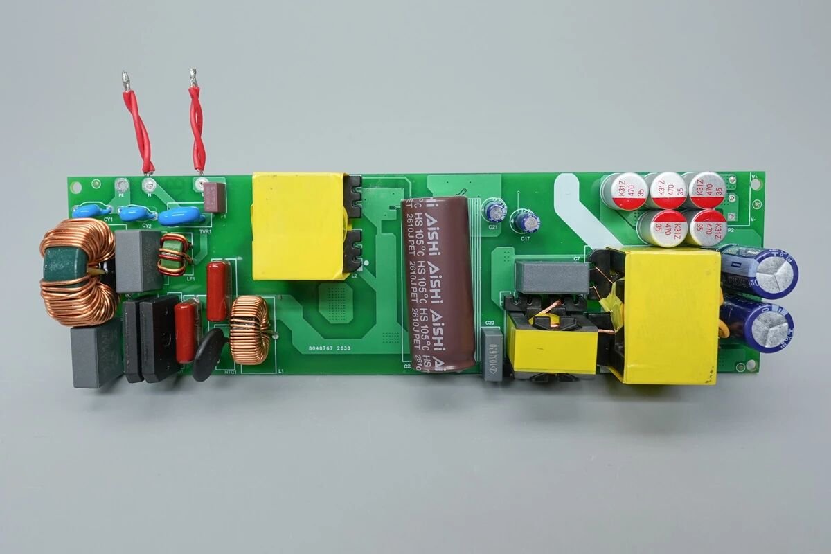 Tầng chuyển đổi cộng hưởng LLC sử dụng transistor GaN thu nhỏ biến áp phẳng planar