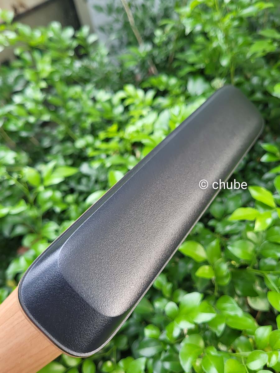 Chức năng điều chỉnh độ sáng và tắt/mở của đèn LED GST018B