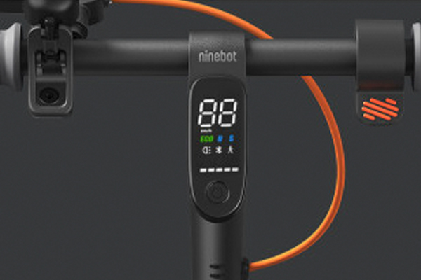 chube Xe điện mini Segway Ninebot Kickscooter F25