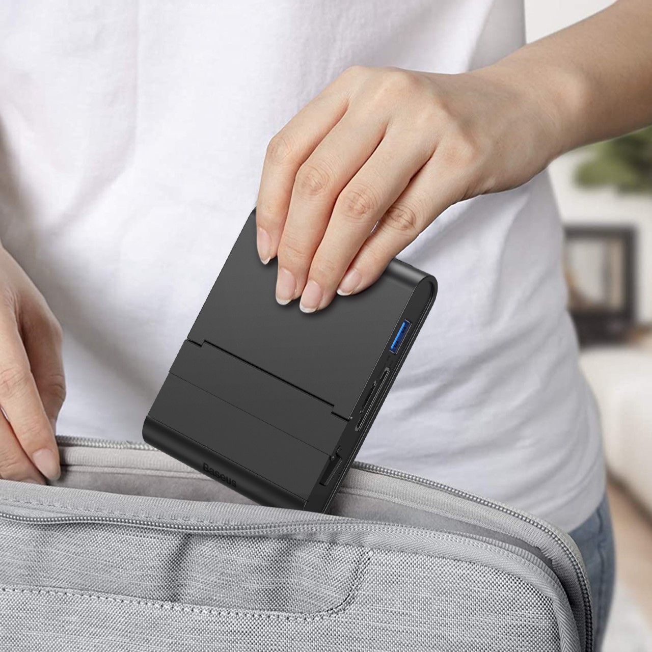 Kết nối điện thoại với Baseus Mate Docking