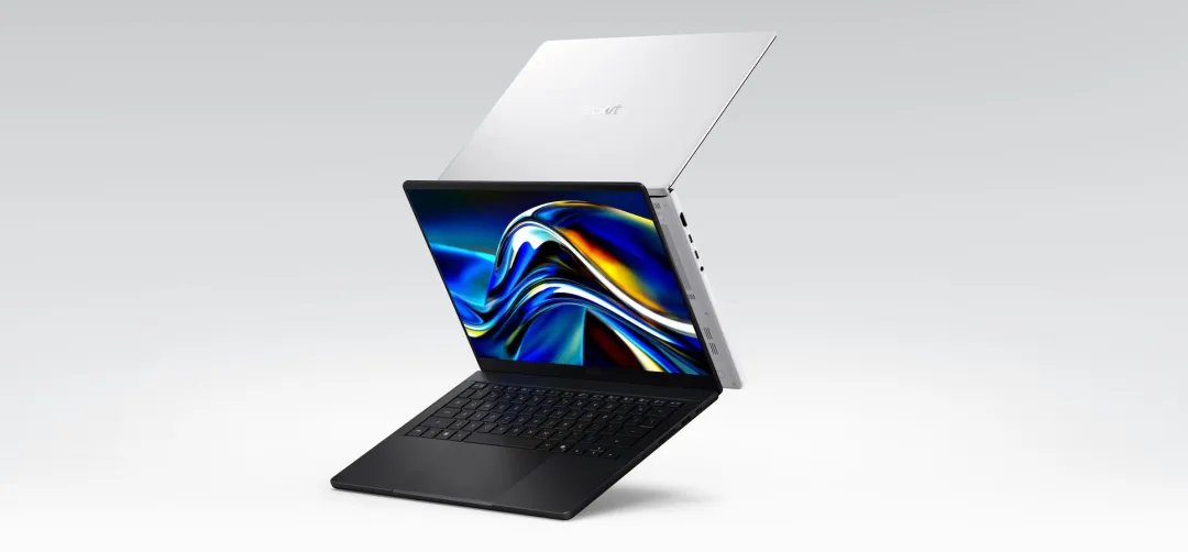 Laptop đồ họa ASUS ProArt Creator 14 trang bị củ sạc Type-C 140W và cáp sạc 240W siêu bền