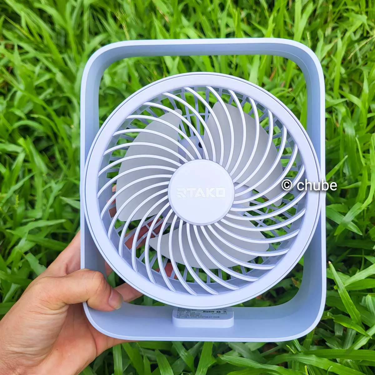 Quạt bàn Rtako D06 tuần hoàn xoay 360 độ