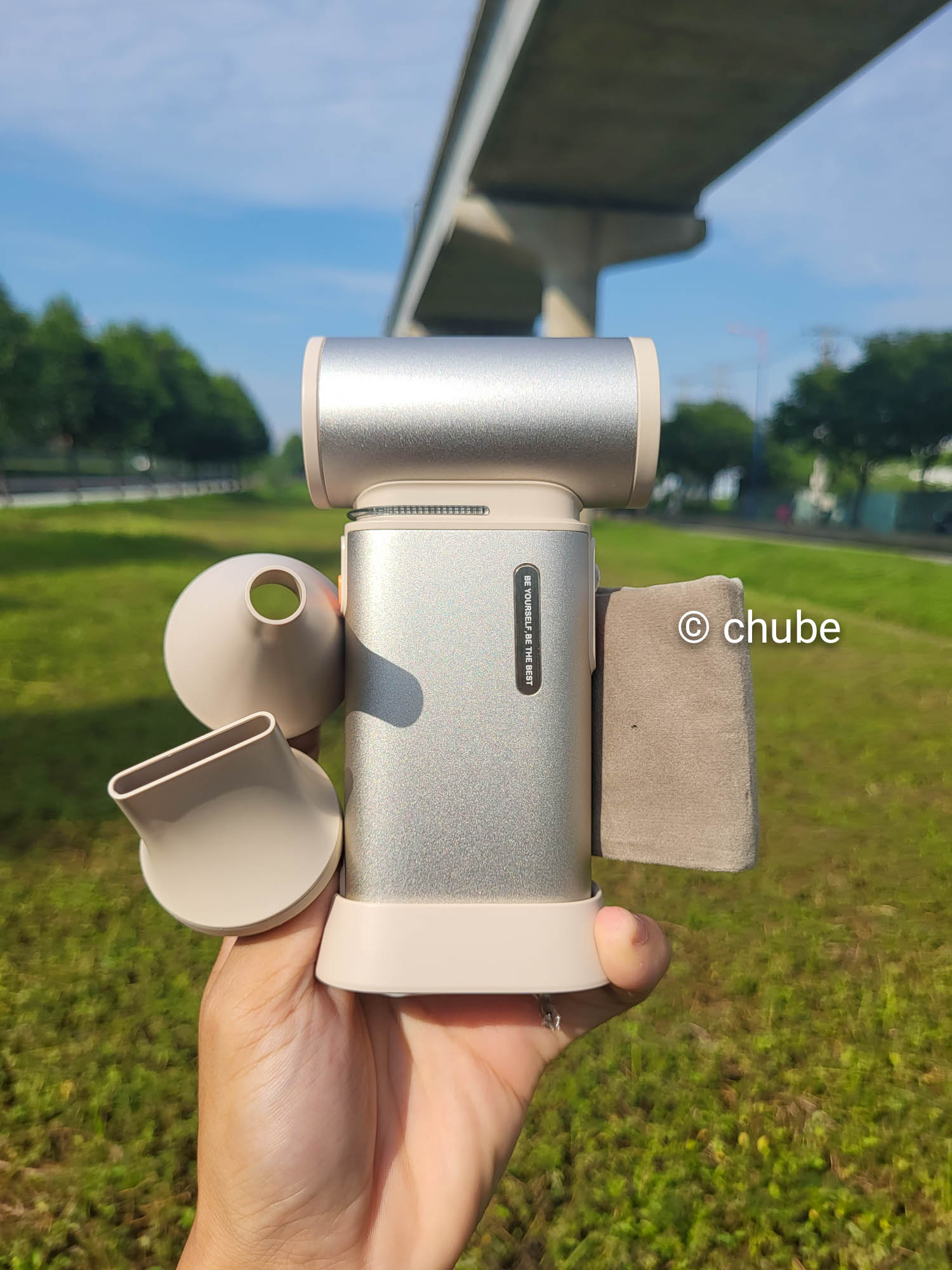 Quạt turbo cầm tay Jisulife FA55 công suất mạnh mẽ tại Chube