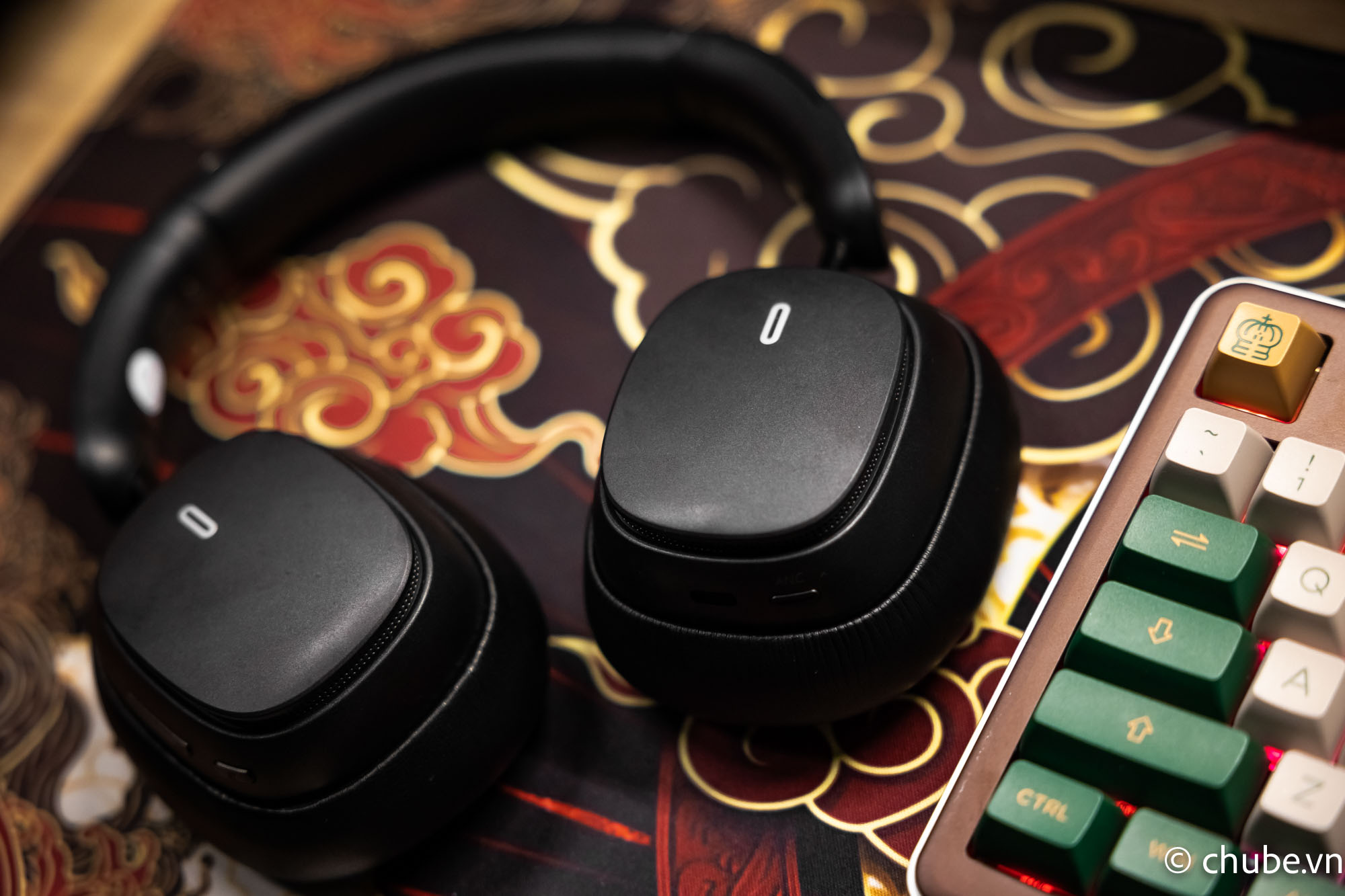 Đệm tai mềm mại của Baseus H1 Pro