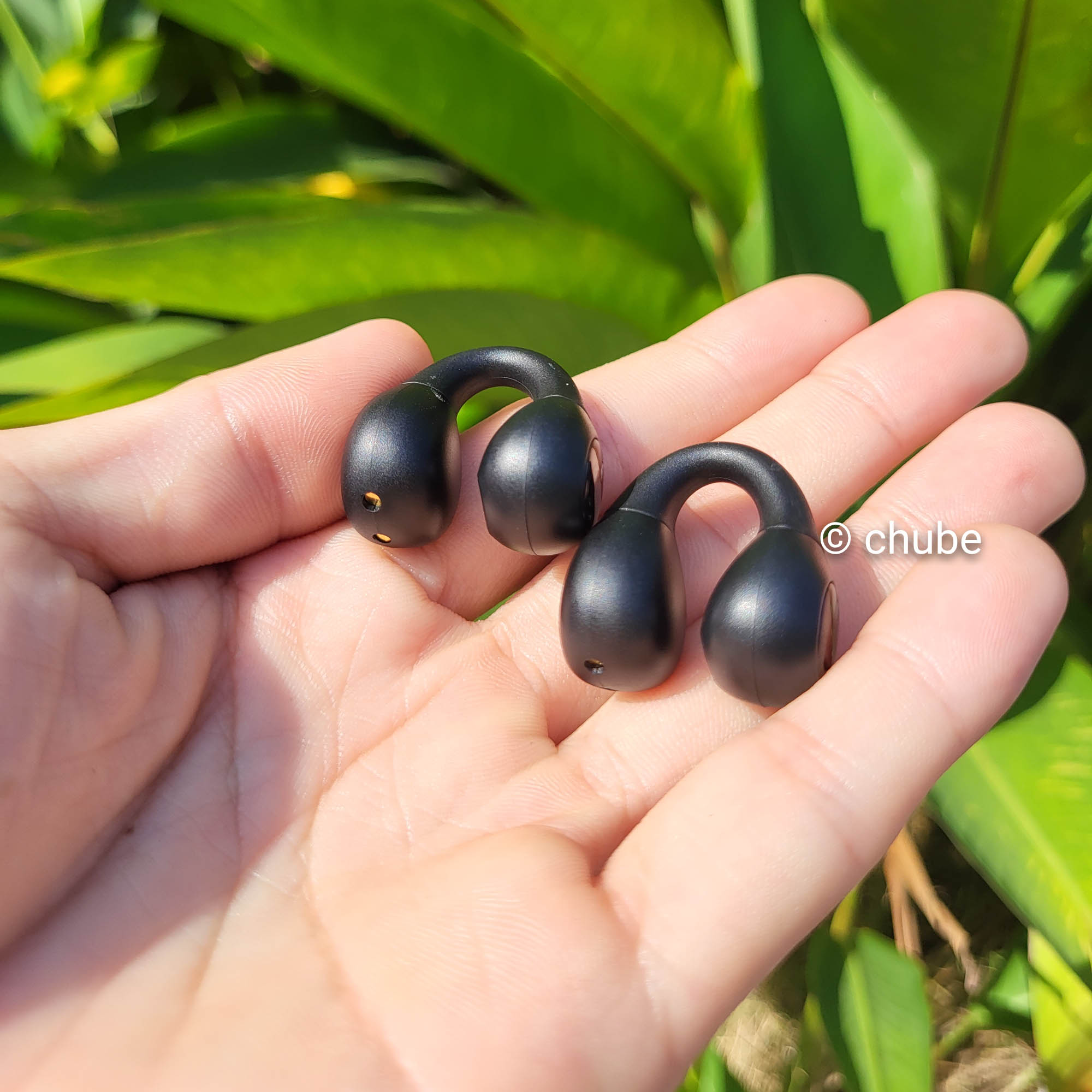 Trải Nghiệm Chất Lượng Âm Thanh Với Baseus Bass 15 Clip