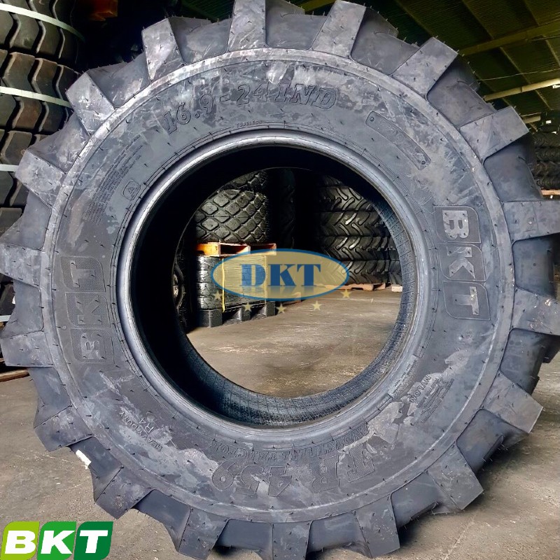 Hình ảnh: Lốp xúc lật 16.9-24 BKT