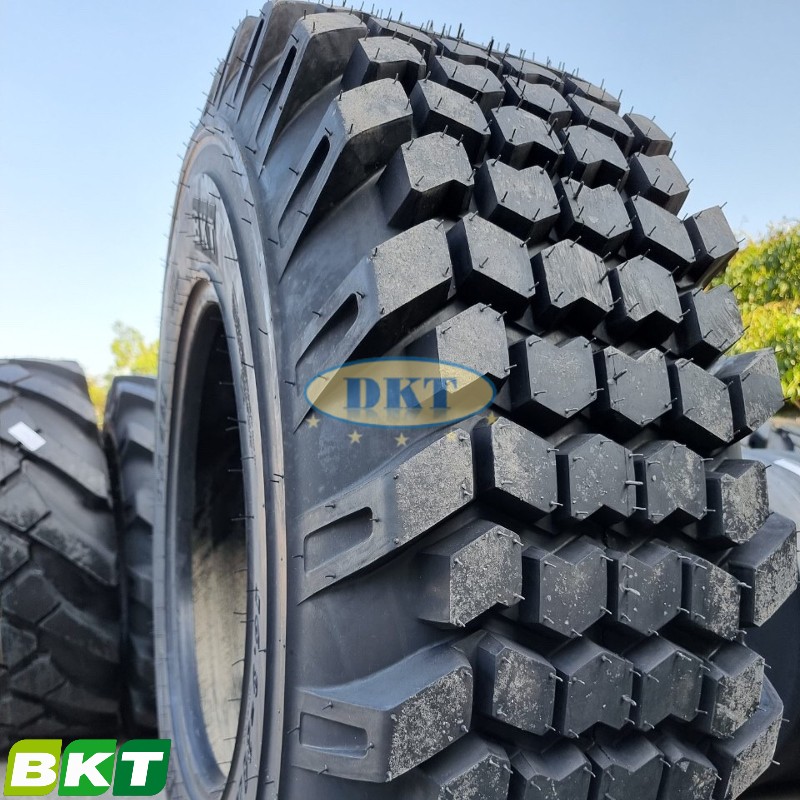Hình ảnh: Lốp xúc lật 16.9-24 BKT