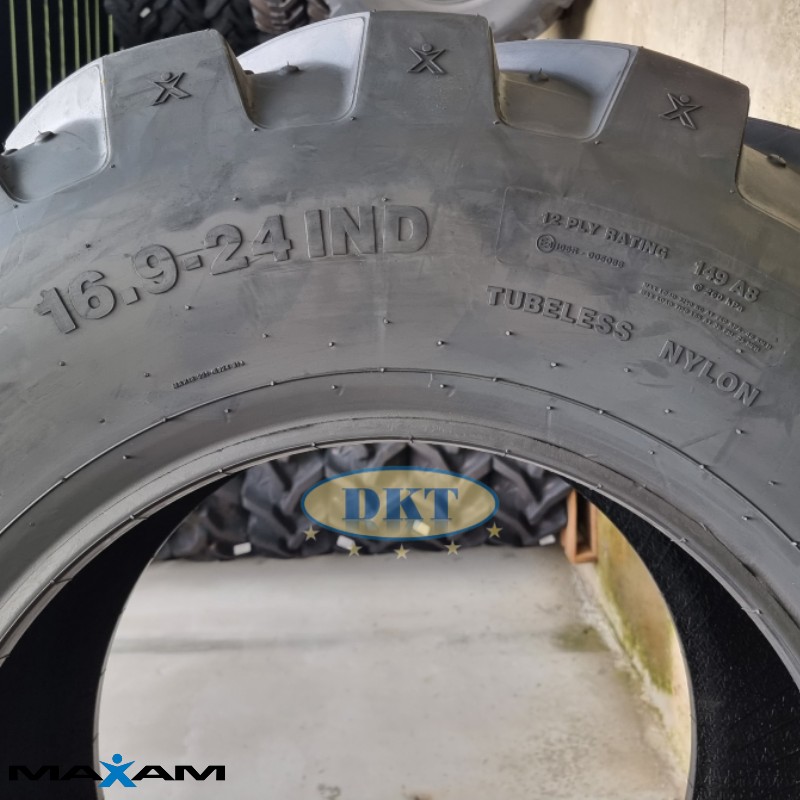 Hình ảnh: Lốp xúc lật 16.9-24 Maxam