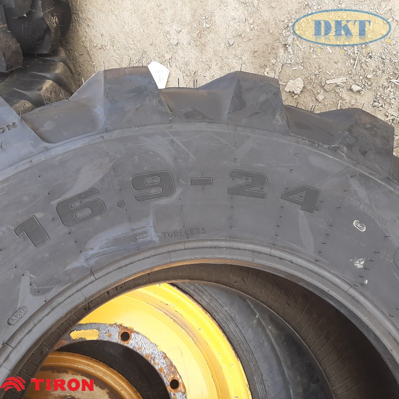 Hình ảnh: Lốp xúc lật 16.9-24 Tiron