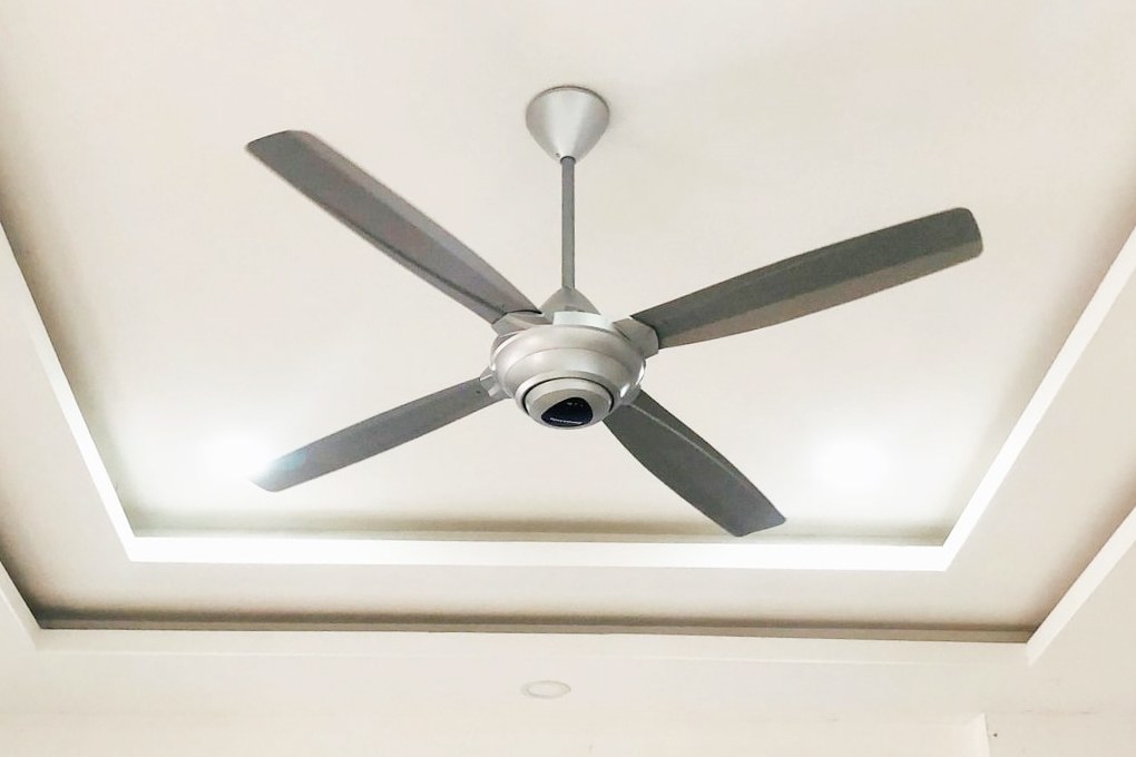 Quạt trần Panasonic 4 cánh điều khiển từ xa 140cm F-56MZG Nhập khẩu Malaysia - Động cơ bền bỉ, vận hành êm