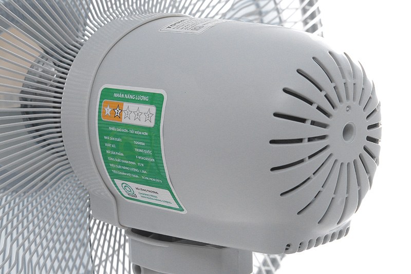 Quạt treo tường Toshiba 3 cánh điều khiển từ xa 40cm F-WSA20(H)VN - Động cơ quạt bằng bạc thau, vận động êm và bền tốt