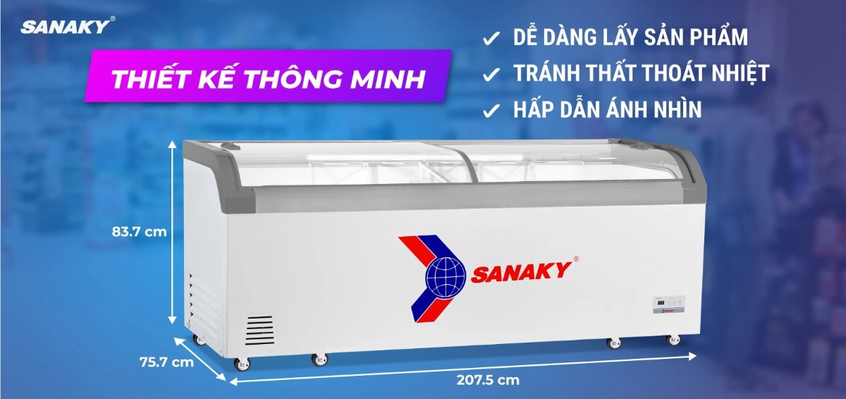 Tủ đông kính lùa Sanaky 750 lít VH-1008KA - Mặt kính cong giúp trưng bày tối ưu