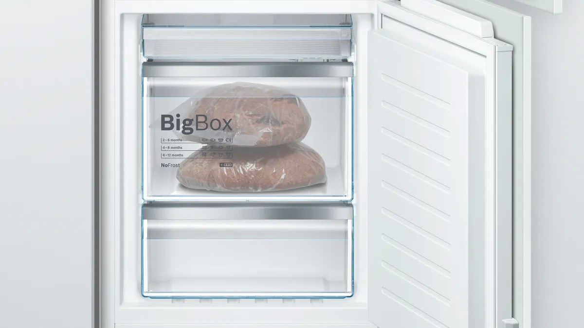 Tủ lạnh âm tủ Bosch Serie 6 NoFrost 256 lít KIN86AF30O Xuất xứ Đức - SuperCooling, SuperFreezing và cảnh báo