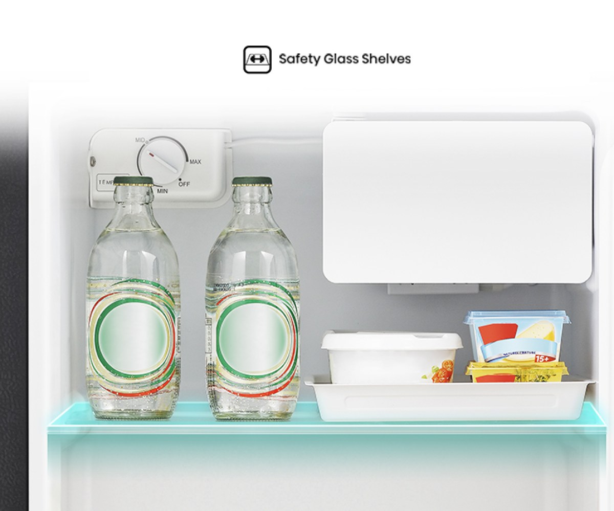Tủ lạnh mini Hisense 45 lít HR05DB - Kệ kính chịu lực