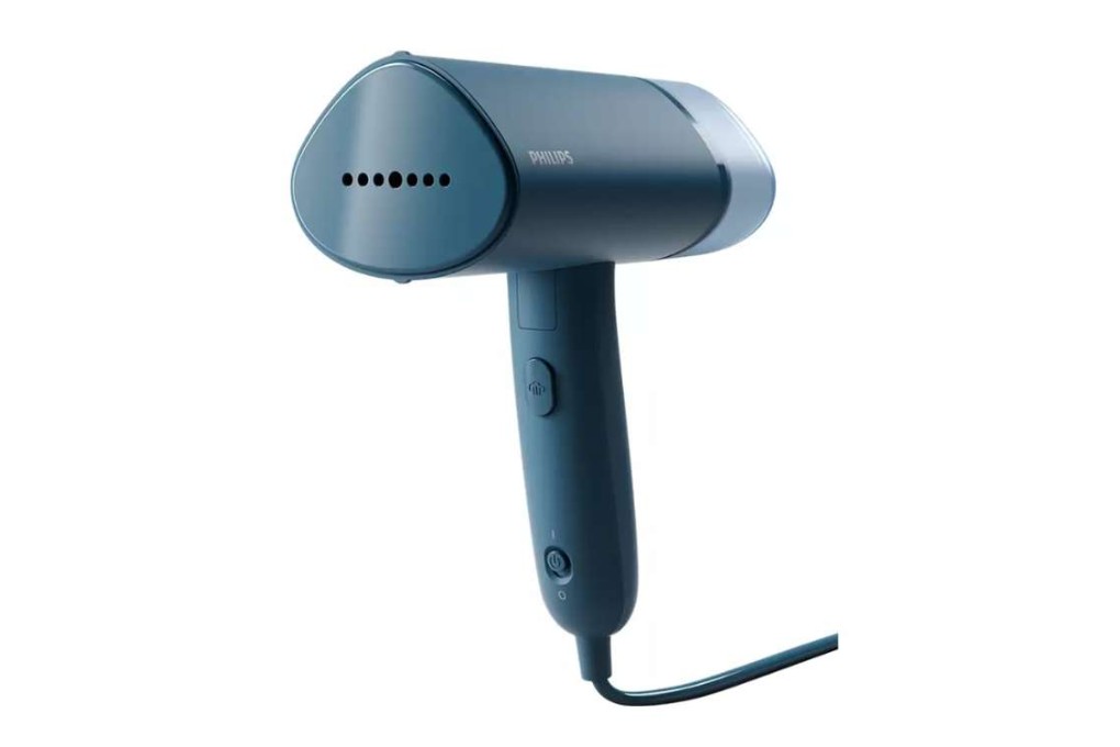 Bàn là hơi nước cầm tay Philips Series 3000 1000W STH3000/20 - Là quần áo ngay trên móc treo, diệt khuẩn hiệu quả