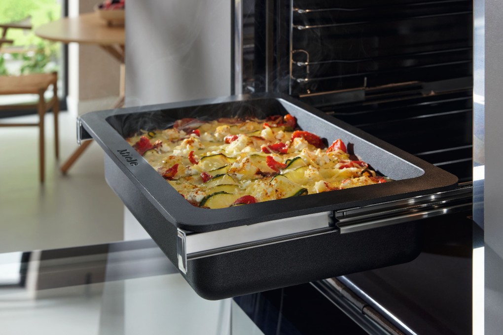 LÒ NƯỚNG KÈM HẤP ÂM TỦ MIELE DGC7250