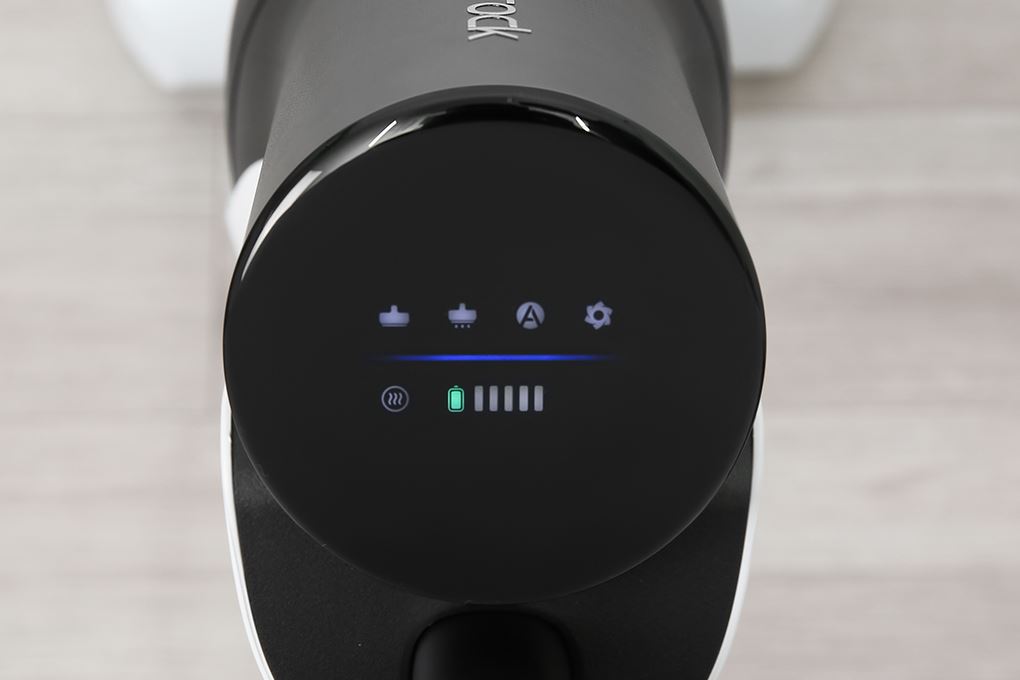 Pin 4.000mAh, sử dụng khoảng 60 phút mỗi lần sạc