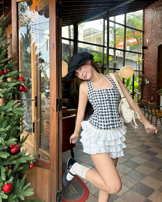 Áo Kitta Caro Đen - Ảnh 5 | Kooky House