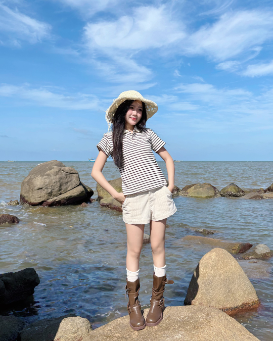 Áo Striped Polo Sọc Đen - Ảnh 2 | Kooky House