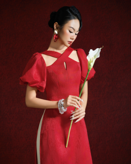 Áo Dài Khánh An Đỏ - Ảnh 3 | Kooky House