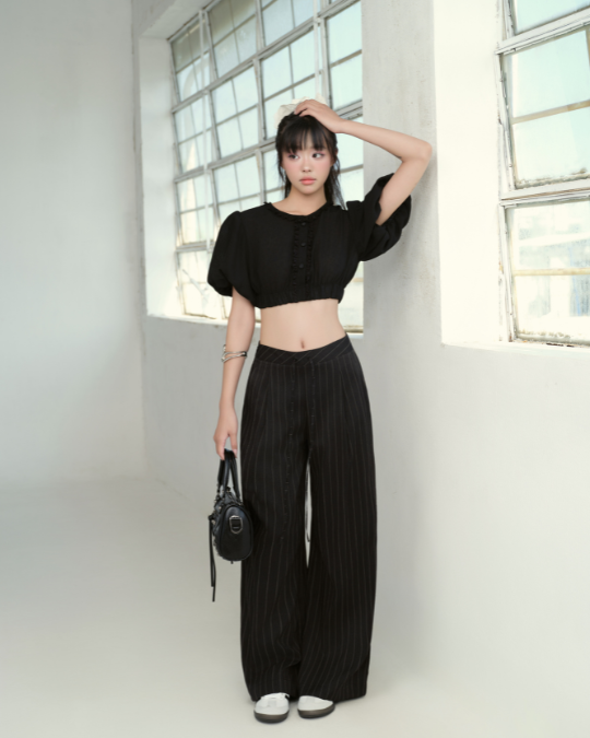 Quần Striped Đen - Ảnh 5 | Kooky House