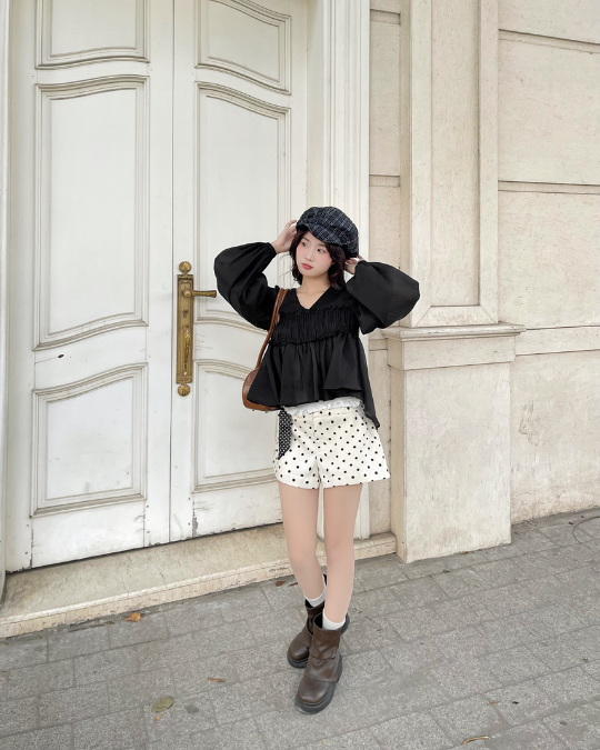 Áo Hachi Đen - Ảnh 5 | Kooky House