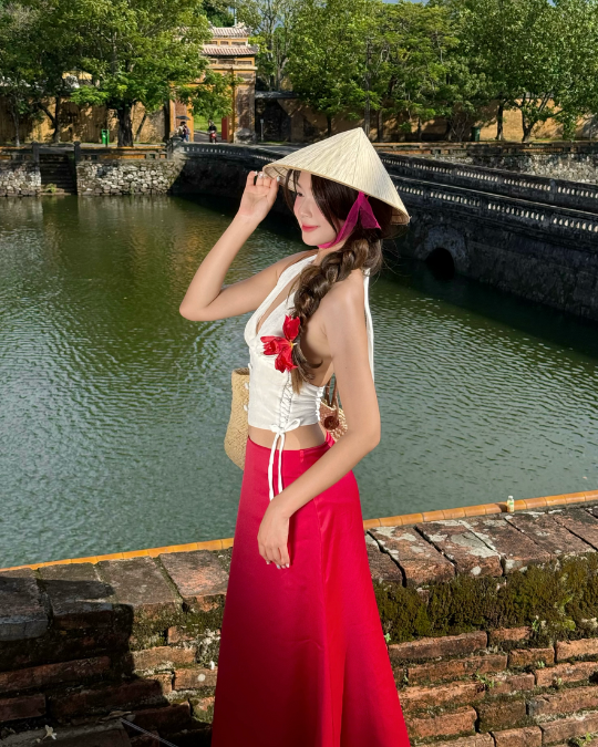 Váy Ella Đỏ - Ảnh 4 | Kooky House