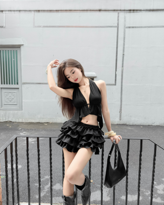 Áo Nana Đen | Kooky House
