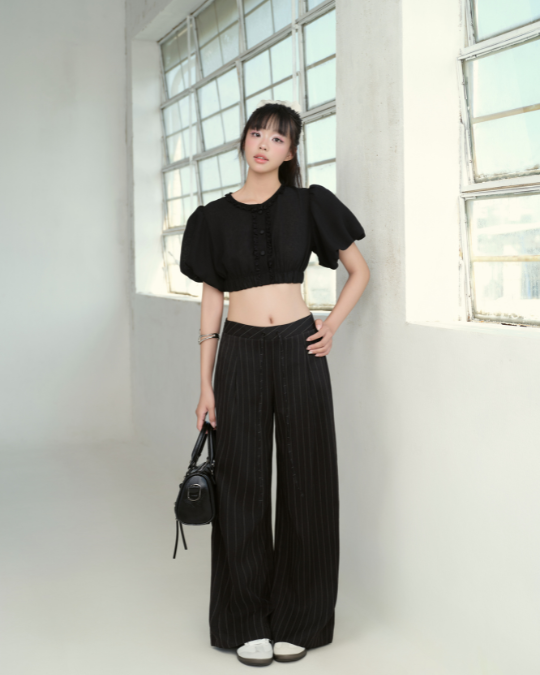 Quần Striped Đen - Ảnh 2 | Kooky House