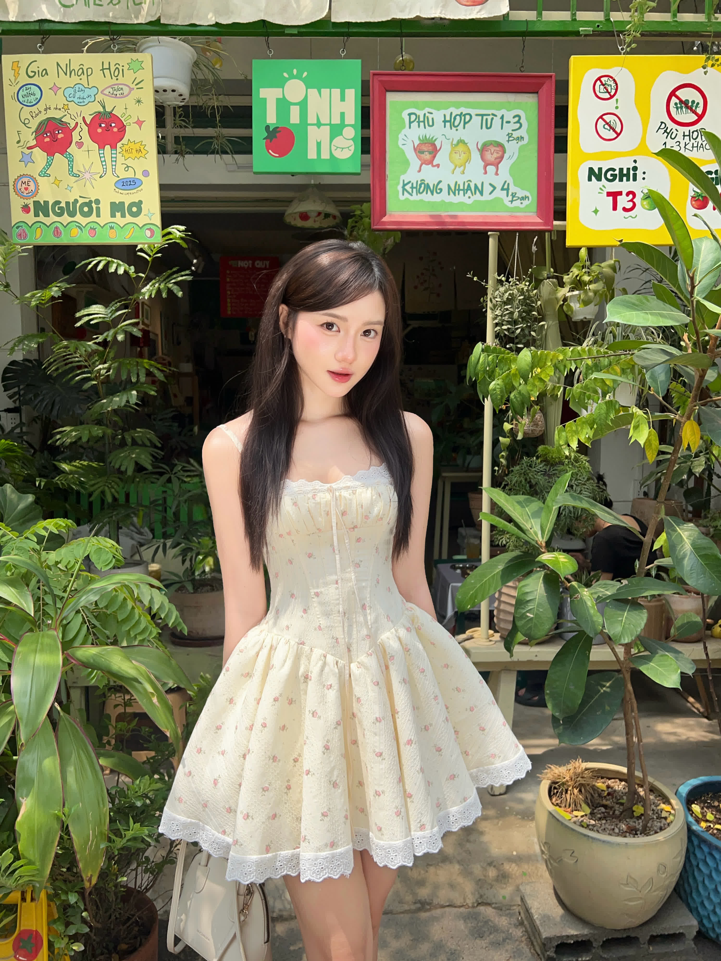 ĐẦM BELLA HOA